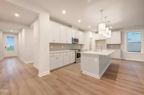 38 Stonesthrow Way, Fuquay Varina, NC 27526