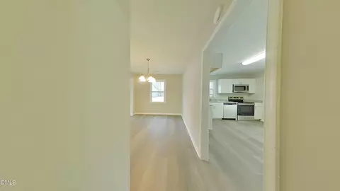 Entry Way - 43 Redbud Ct, Durham, NC 27713 photo 1 of 3