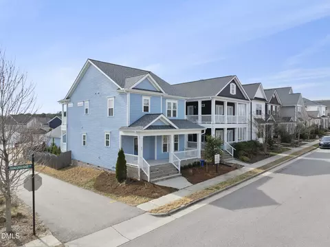 89 Meadows Edge Dr, Chapel Hill, NC 27516