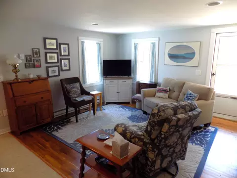 Living - 15 Full Cir, Spring Hope, NC 27882 photo 2 of 4