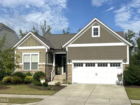 453 Hillman Bnd, Apex, NC 27523