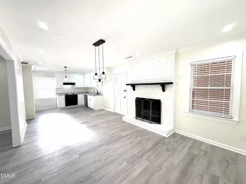 900 Shepard Dr, Rocky Mount, NC 27801