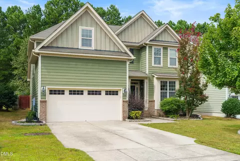 728 Blossom Bay Ln, Apex, NC 27523