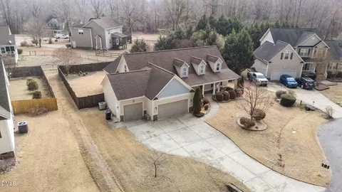 181 Telesto Cir, Garner, NC 27529 photo 7