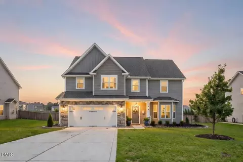 69 Squire St, Fuquay Varina, NC 27526