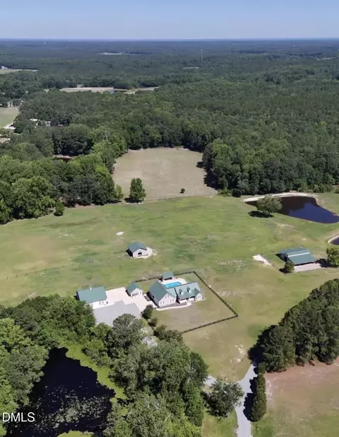 4240 Nicholson Rd, Cameron, NC 28326 photo 1