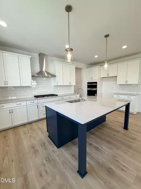 5108 Boylston Dr, Fuquay Varina, NC 27526
