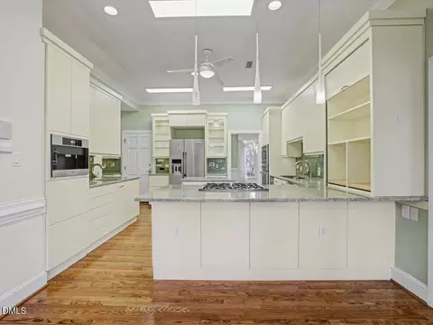 Kitchen - 305 Sutherland Ct, Durham, NC 27712 photo 2 of 7