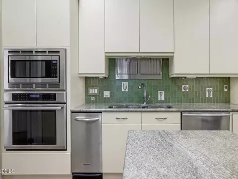 Kitchen - 305 Sutherland Ct, Durham, NC 27712 photo 5 of 7