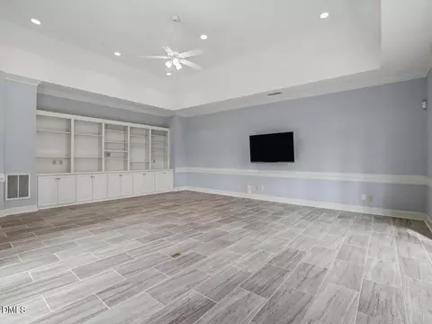 Living - 305 Sutherland Ct, Durham, NC 27712 photo 7 of 8