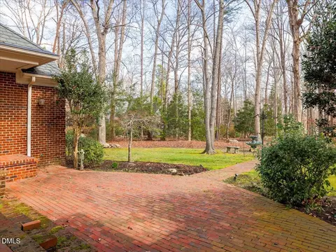 Exterior - 305 Sutherland Ct, Durham, NC 27712 photo 6 of 16