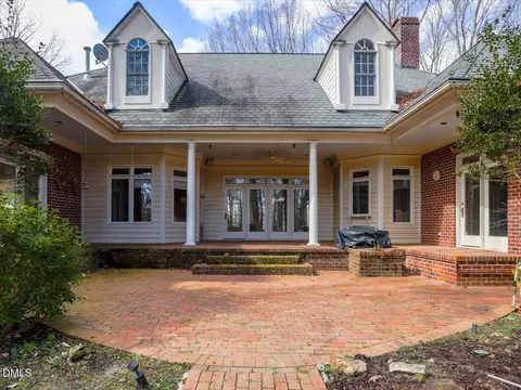 Exterior - 305 Sutherland Ct, Durham, NC 27712 photo 7 of 16