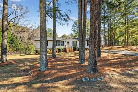 12 Red Oak Dr, Smithfield, NC 27577 photo 4