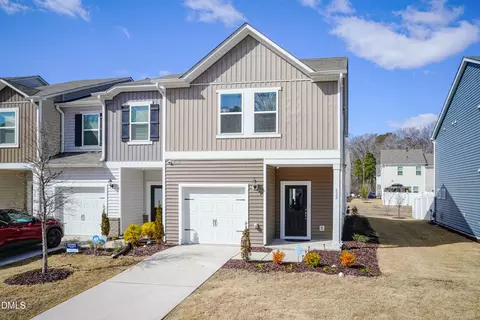 632 Rolling Fields Dr, Graham, NC 27253