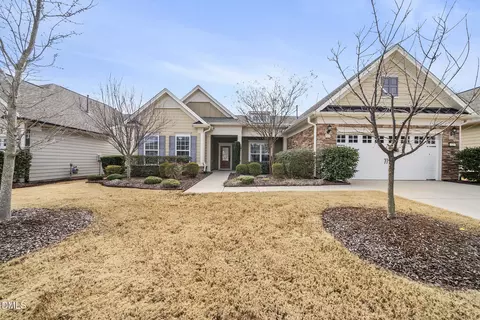 325 Ibis Ln, Durham, NC 27703