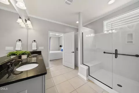 Bath - 325 Ibis Ln, Durham, NC 27703 photo 3 of 3