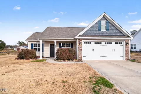 73 Stagwood Dr, Selma, NC 27576