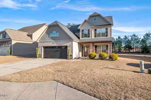 125 Longleaf Pine Way, Sanford, NC 27332