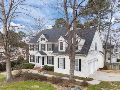 1111 Fairfax Woods Dr, Apex, NC 27502