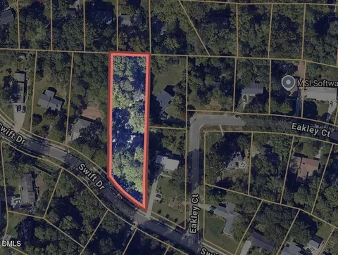3726 Swift Dr, Raleigh, NC 27606