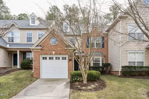 11221 Maplecroft Ct, Raleigh, NC 27617
