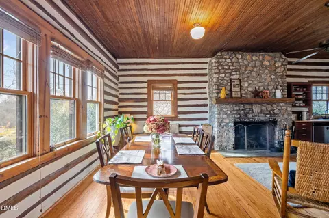 Dining - 4514 Erwin Rd, Durham, NC 27705 photo 1 of 2