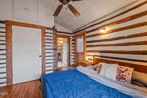 Bedroom - 4514 Erwin Rd, Durham, NC 27705 photo 1 of 3
