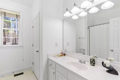 Bath - 7605 Double E Ct, Raleigh, NC 27613 photo 4 of 4