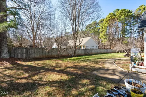 Exterior - 7605 Double E Ct, Raleigh, NC 27613 photo 14 of 15