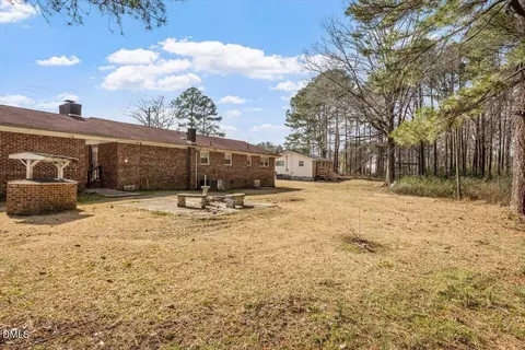 Exterior - 3859 Bunnlevel Erwin Rd, Erwin, NC 28339 photo 2 of 5