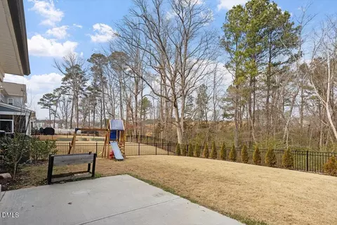 Exterior - 541 Roycroft Dr, Wake Forest, NC 27587 photo 7 of 9