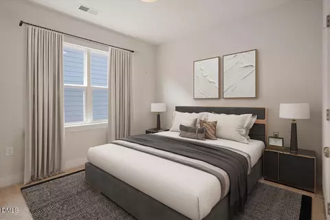 Bedroom - 541 Roycroft Dr, Wake Forest, NC 27587 photo 15 of 17