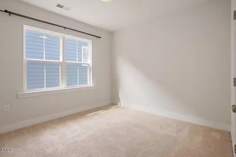 Bedroom - 541 Roycroft Dr, Wake Forest, NC 27587 photo 16 of 17