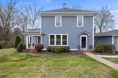 211 N Ninth St, Mebane, NC 27302