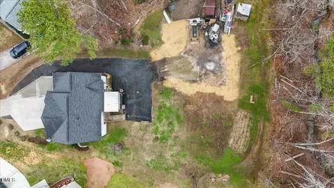 View/Area - 3201 Venus Dr, Durham, NC 27703 photo 5 of 6
