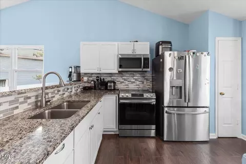 Kitchen - 3201 Venus Dr, Durham, NC 27703 photo 3 of 5