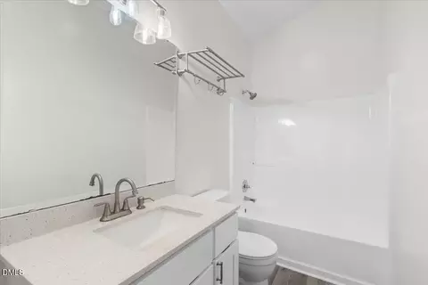 Bath - 3201 Venus Dr, Durham, NC 27703 photo 1 of 4