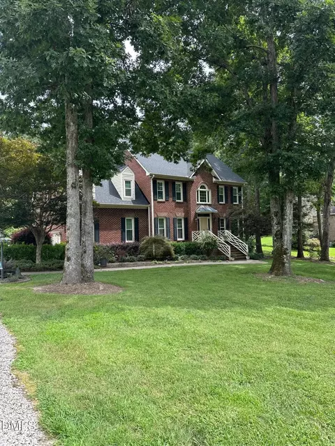5626 Marian Ln, Oxford, NC 27565