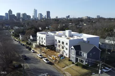 709 E Lenoir St #304, Raleigh, NC 27601