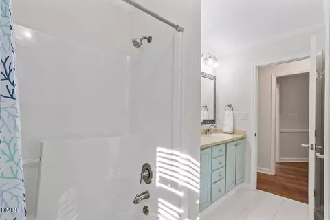 Bath - 108 Fairburn Ct, Wake Forest, NC 27587 photo 3 of 3