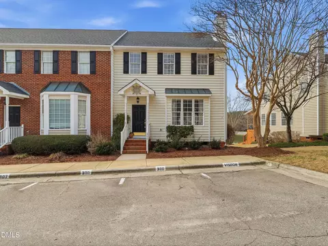 300 Nottinghill Walk, Apex, NC 27502