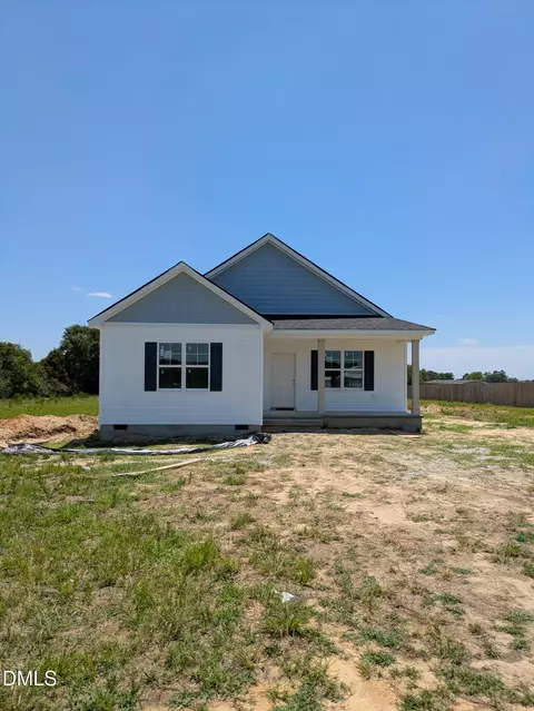66 Ravenwind Ln, Lillington, NC 27546