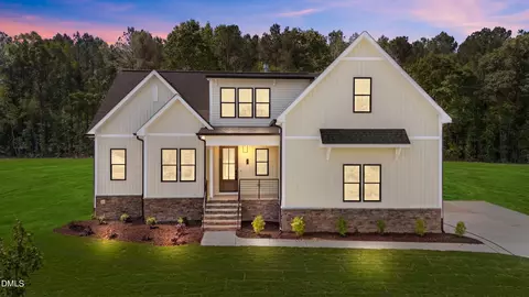 40 Stream View Way, Zebulon, NC 27597