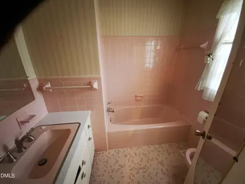 Bath - 100 E C St, Erwin, NC 28339 photo 3 of 7