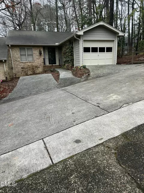 129 Montrose Dr, Durham, NC 27707