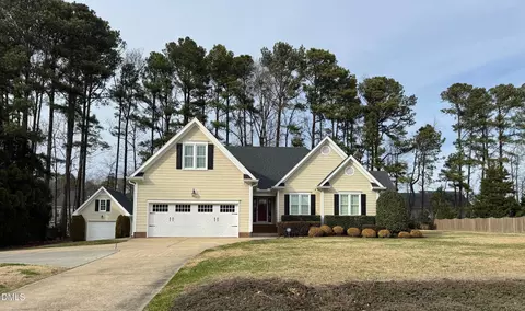 3116 Summer Oaks Dr, Apex, NC 27539