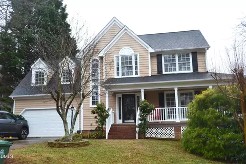 104 Ayelsford Dr, Cary, NC 27518