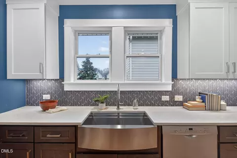 Kitchen - 910 Oakland Ave, Durham, NC 27705 photo 6 of 6