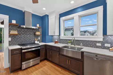 Kitchen - 910 Oakland Ave, Durham, NC 27705 photo 1 of 6