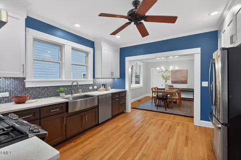 Kitchen - 910 Oakland Ave, Durham, NC 27705 photo 5 of 6